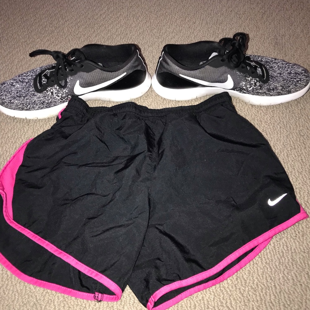 Girls Nike shorts
